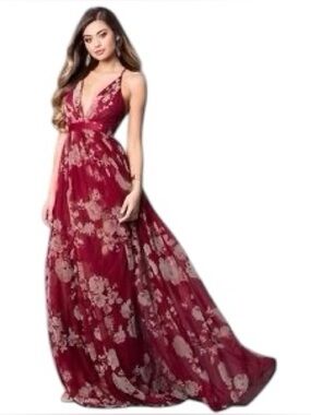 Ever After Red Floral Sleeveless V-Neck Open Back Maxi Dress NWT Size S